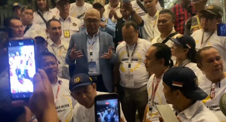 Direktur Utama Lembaga Kantor Berita Nasional (LKBN) ANTARA, Akhmad Munir, resmi terpilih sebagai Ketua Umum Persatuan Wartawan Indonesia (PWI) periode 2025–2030 lewat Kongres Persatuan PWI di Balai Pelatihan dan Pengembangan Teknologi Informasi dan Komunikasi (BPPTIK) Kominfo, Cikarang, Jawa Barat, Sabtu (30/8/2025).