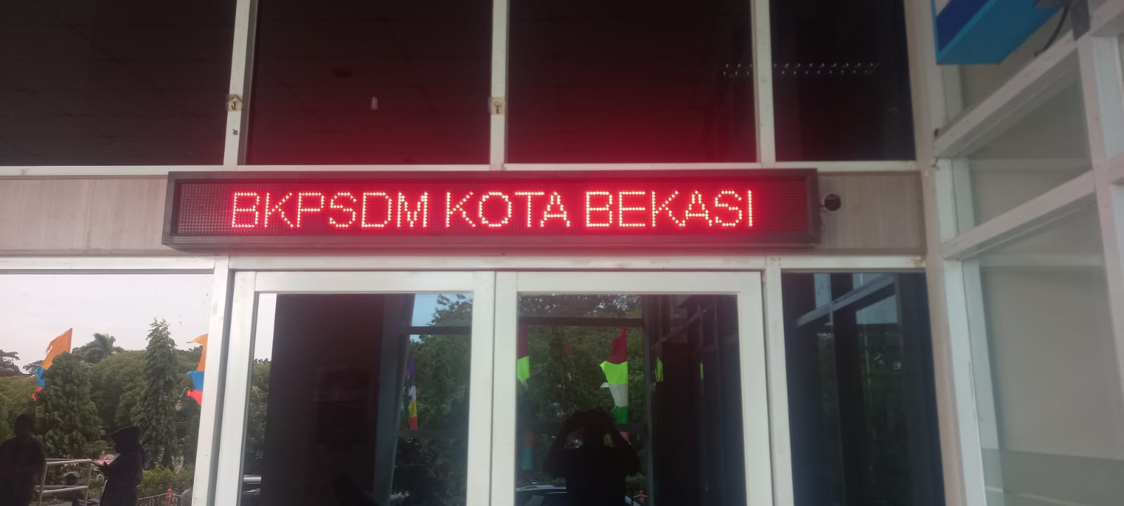 Pemkot Bekasi Proses Dugaan Pelanggaran Etik Guru PPPK, BKPSDM: Tunggu Keputusan Sanksinya!Pemkot Bekasi Proses Dugaan Pelanggaran Etik Guru PPPK, BKPSDM: Tunggu Keputusan Sanksinya!